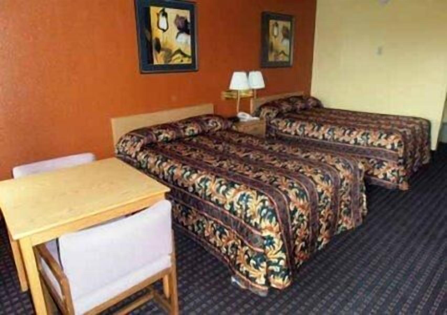 Econo Lodge Carlsbad Caverns Area Exterior photo